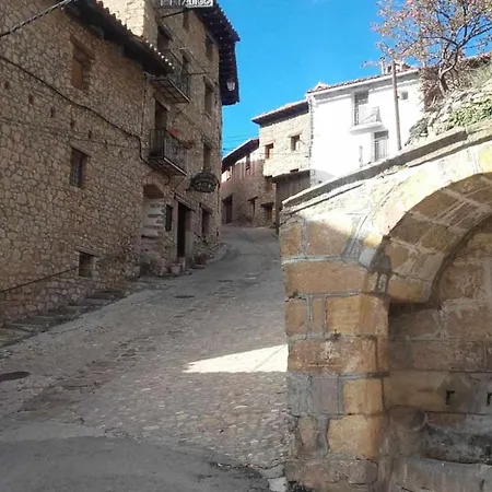 La Antigua Сasa de vacaciones Linares de Mora