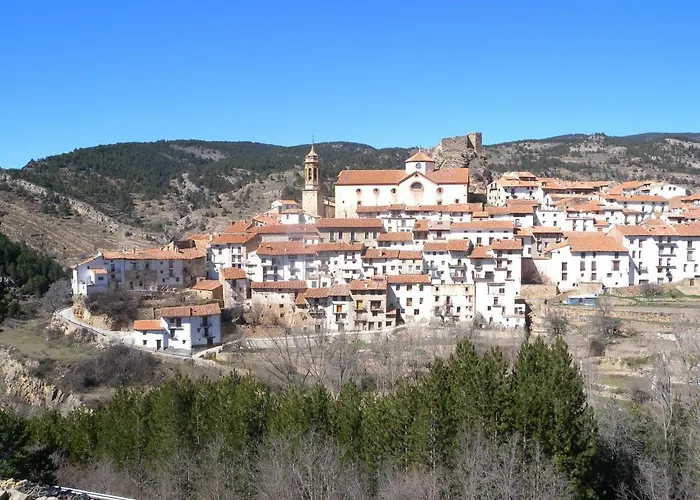 La Antigua Feriehus Linares de Mora